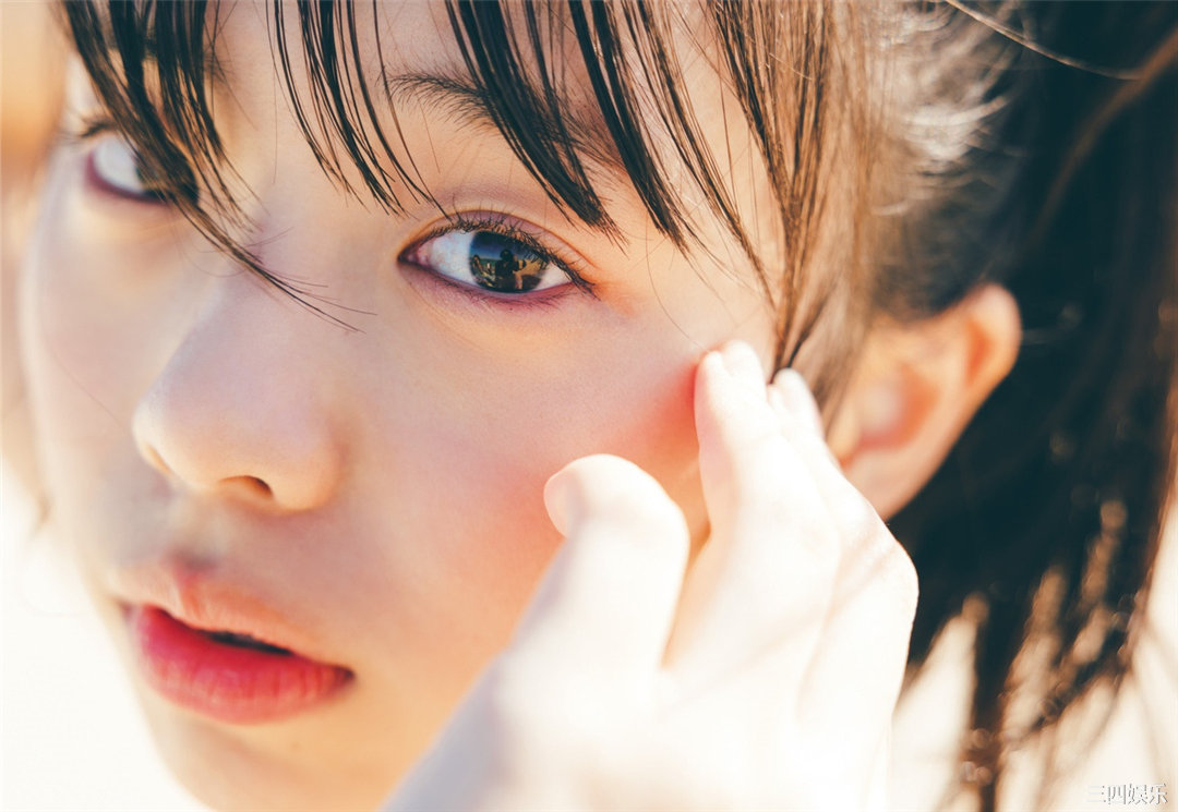 菊地姬奈写真集《moment》高清全本