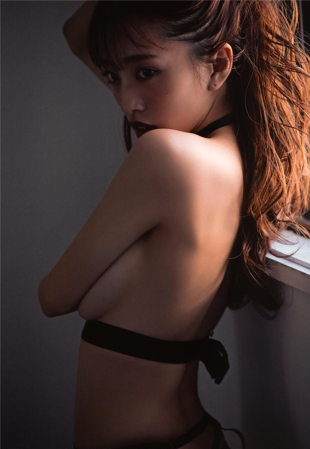 向井地美音1ST写真集《胸騒ぎの正体》高清全本