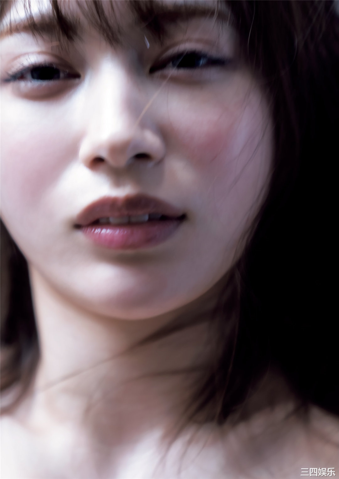 雪平莉左1ST写真集《とろける。》高清全本