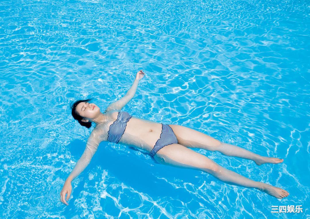 横山玲奈写真集《REINA is eighteen ～N to S～》高清全本