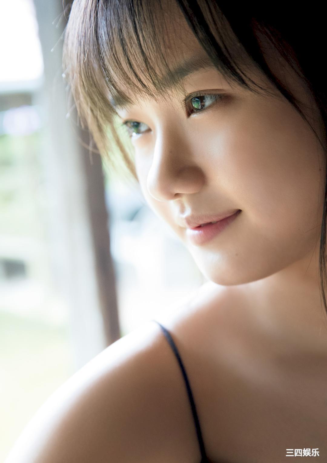 横山玲奈写真集《REINA is eighteen ～N to S～》高清全本