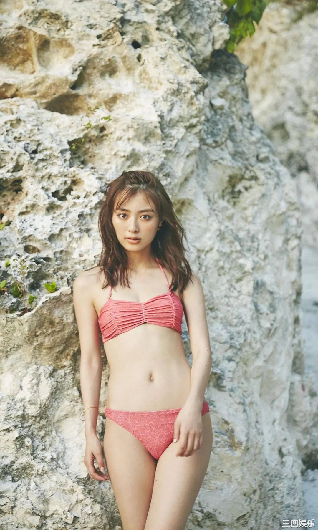 内田理央写真集《サマー・タイム・ドリーム》高清全本