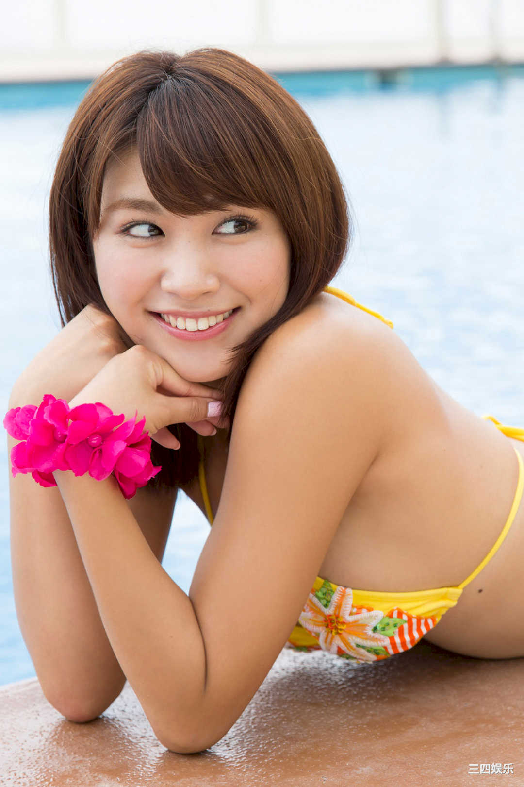 久松郁实写真集《お泊まりしちゃう？》高清全本