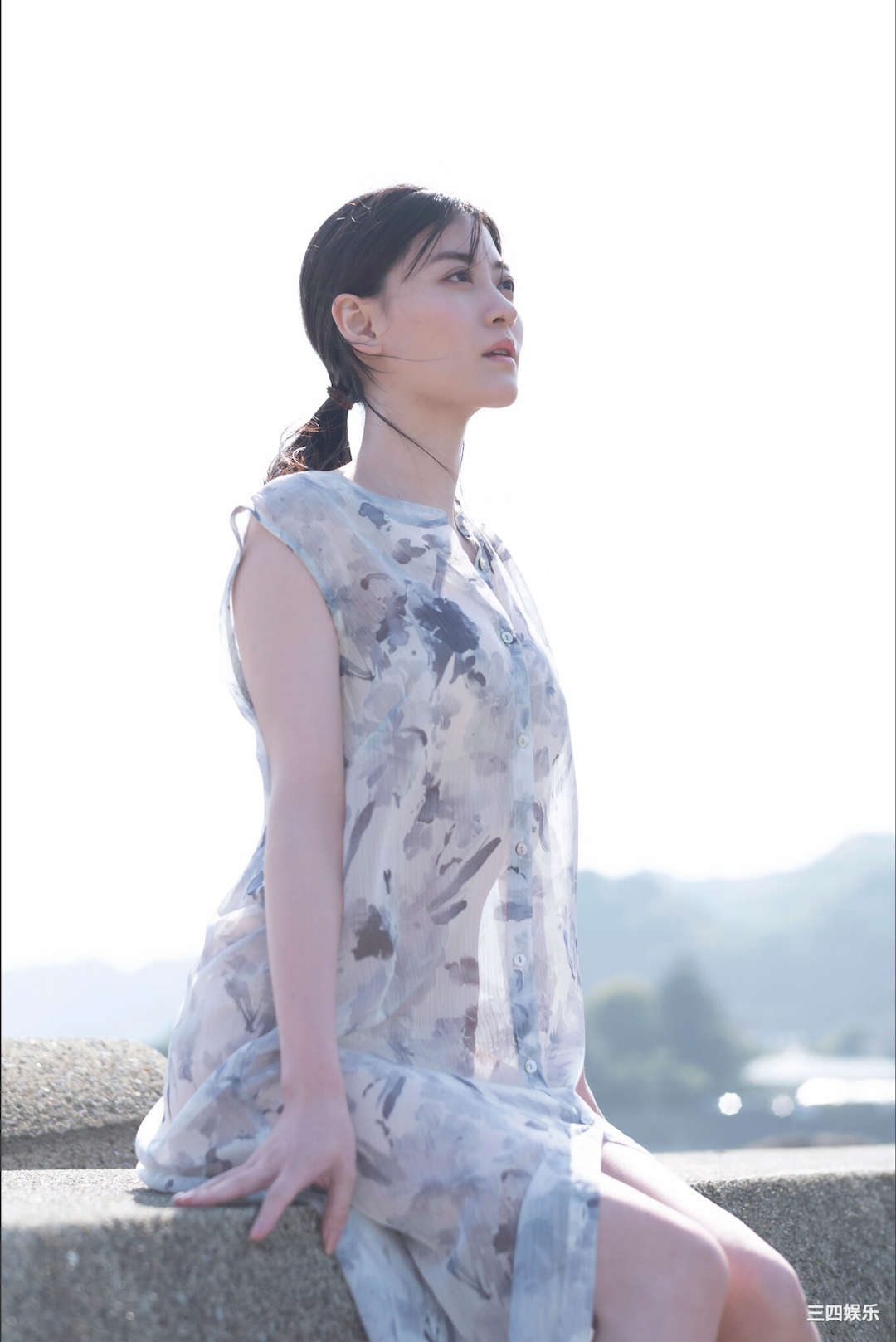 上西惠写真集《陸に上がったマーメイド（ロング・バージョン）》高清全本