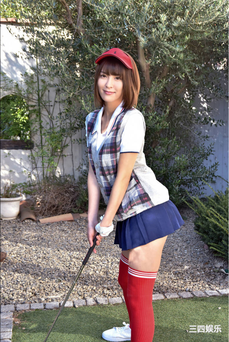 奈月塞娜写真集《Petit BEST 必撮！まるごと☆奈月セナ》高清全本