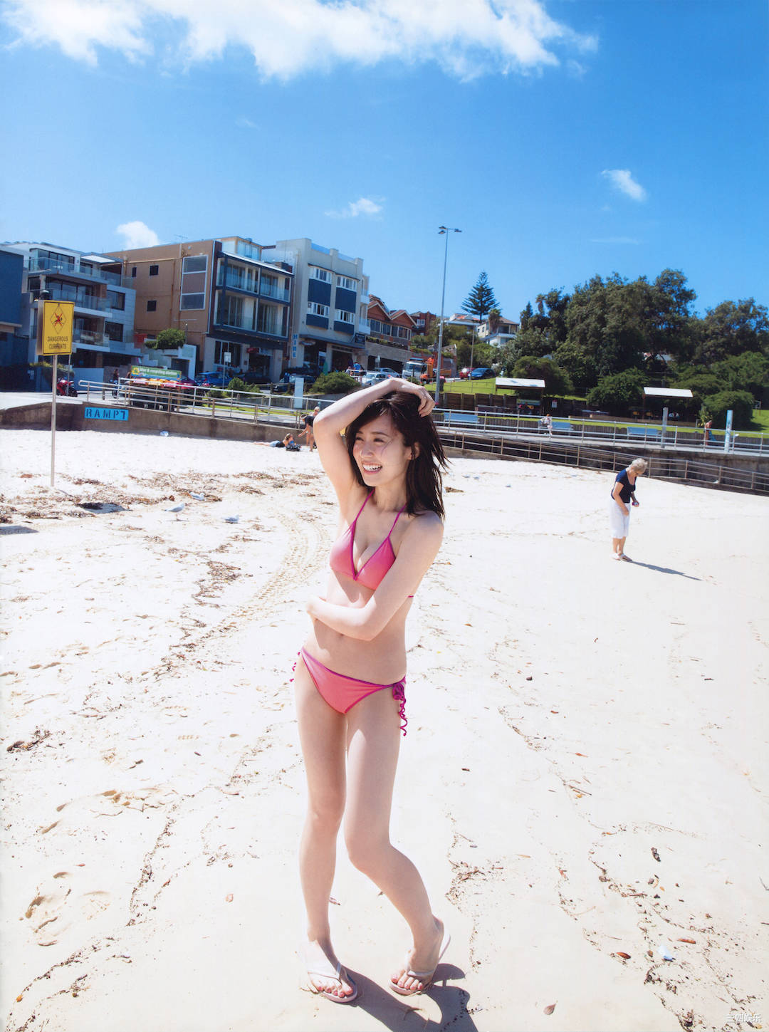 卫藤美彩写真集《話を聞こうか。》高清全本