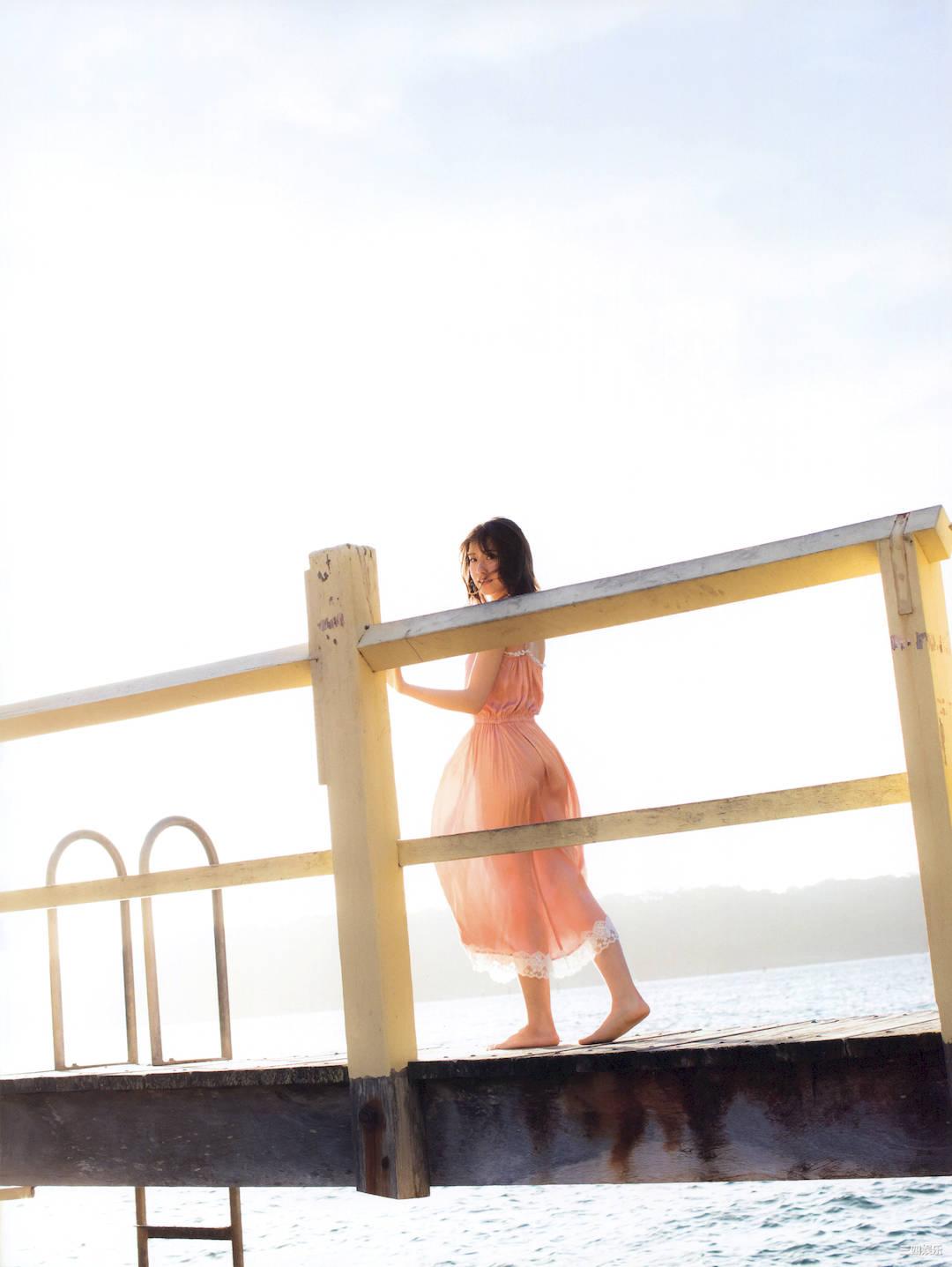 卫藤美彩写真集《話を聞こうか。》高清全本