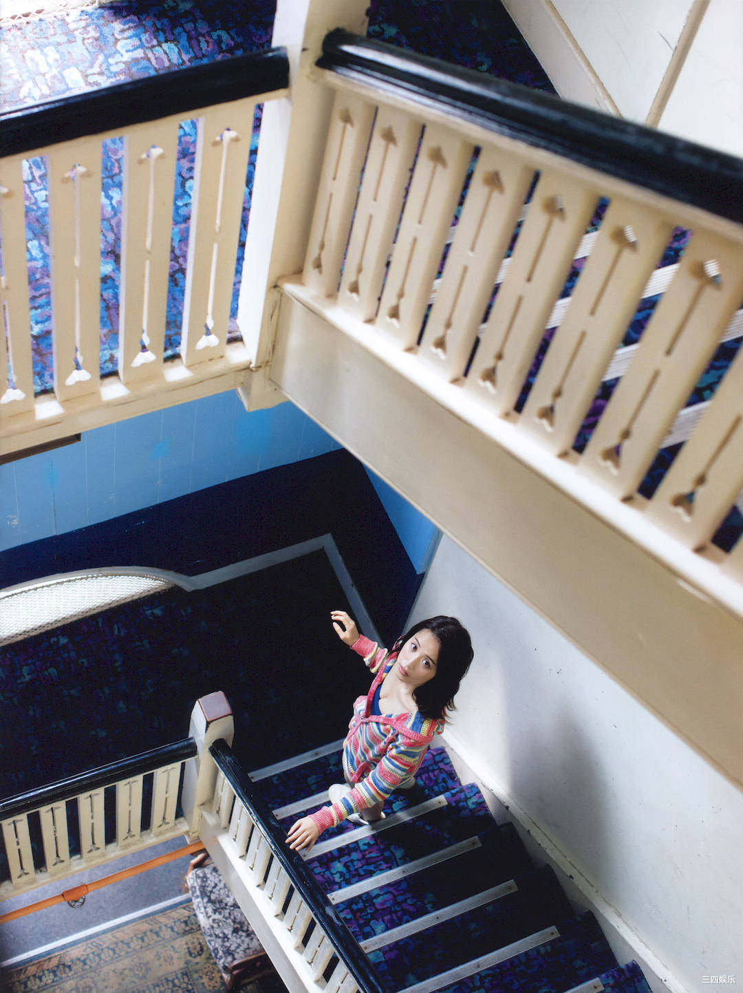 卫藤美彩写真集《話を聞こうか。》高清全本