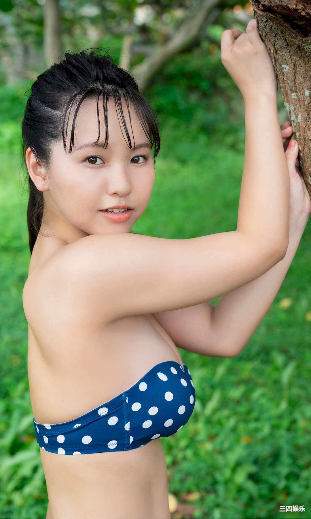 本乡柚巴写真集《大人ゆずはじめました》高清全本