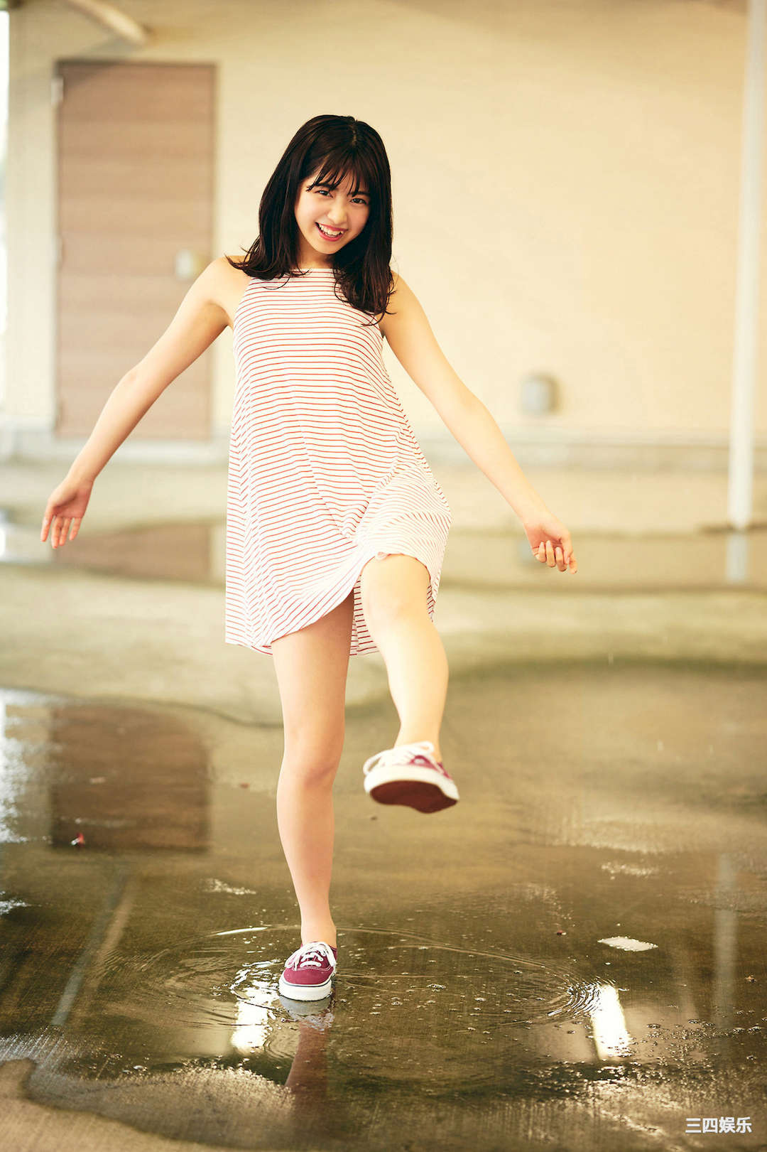 吉田莉樱写真集《オトナの色香ｖｏｌ．１》高清全本