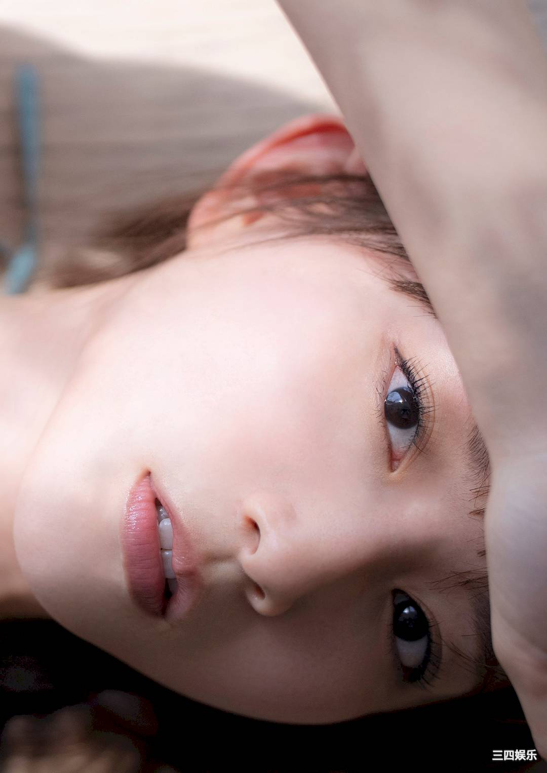 青山渚写真集《Brillante》高清全本