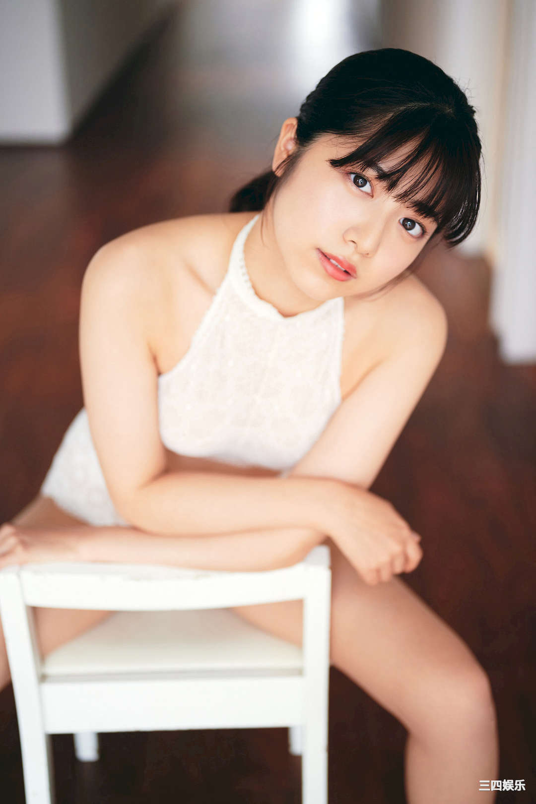 吉田莉樱写真集《オトナの色香ｖｏｌ．１》高清全本