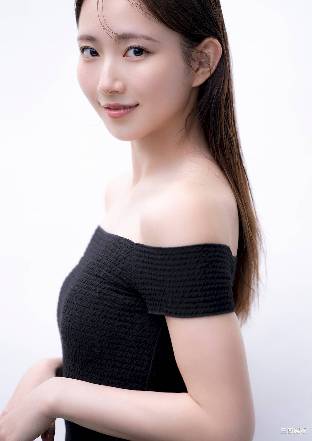 青山渚写真集《Brillante》高清全本