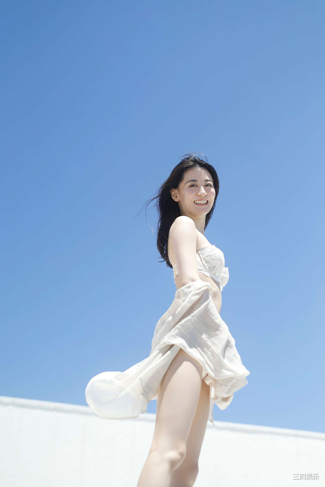 上西惠写真集《純白の艶肌》高清全本