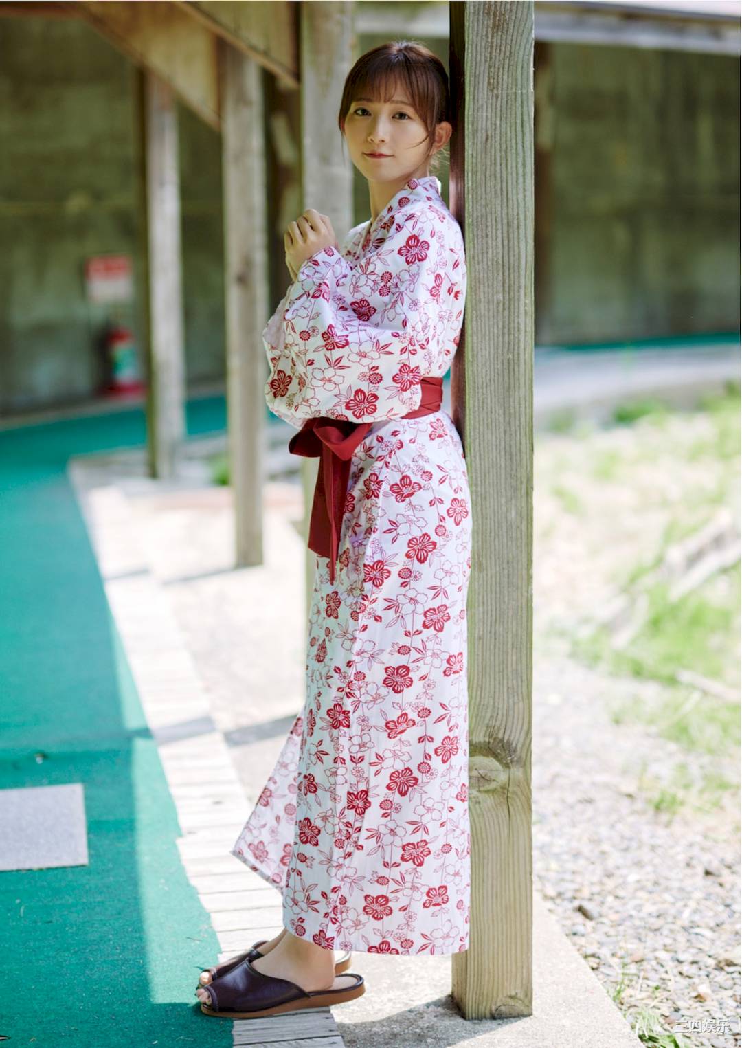 青山渚写真集《『彼女にしたい声優』と一泊温泉旅行》高清全本