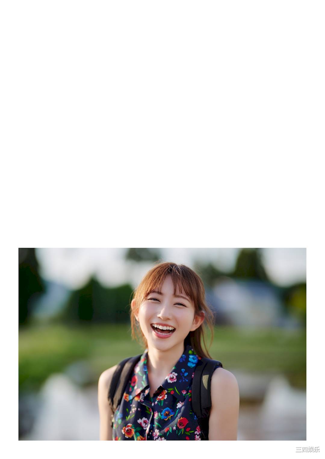 青山渚写真集《『彼女にしたい声優』と一泊温泉旅行》高清全本