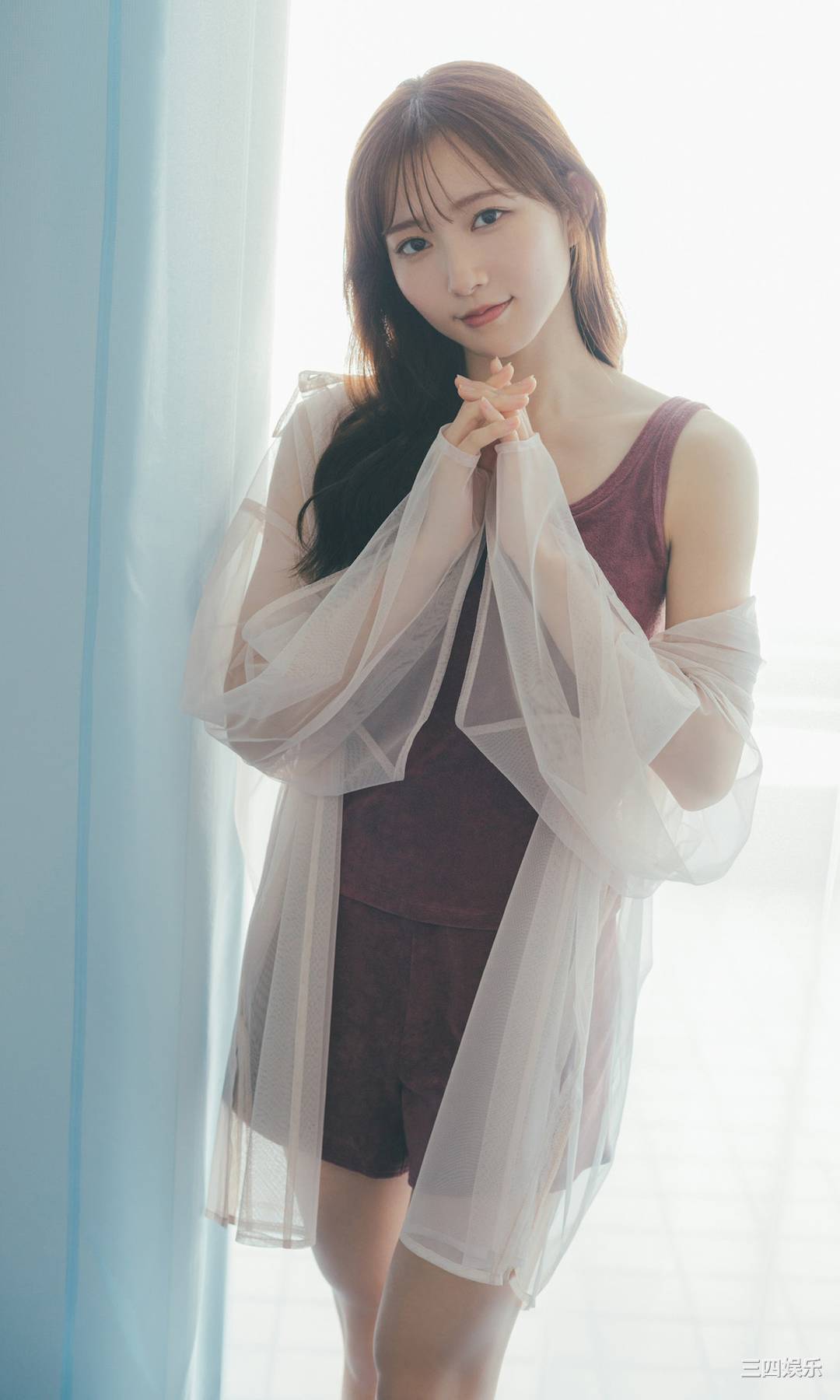 青山渚写真集《夏休みは終わらない。》高清全本