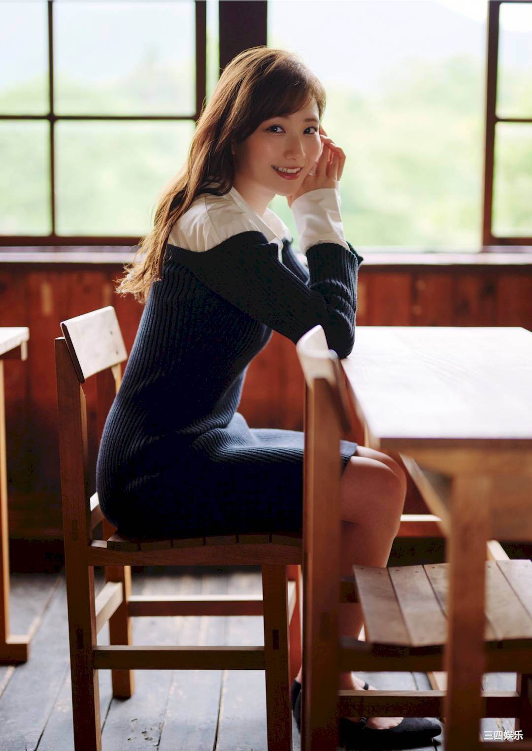 青山渚写真集《『彼女にしたい声優』と一泊温泉旅行》高清全本