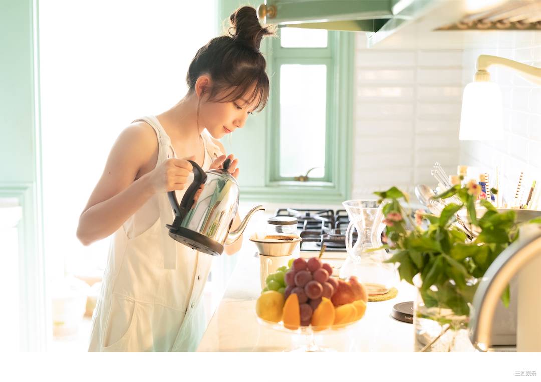 青山渚写真集《え、こんなにキレイだったの？》高清全本