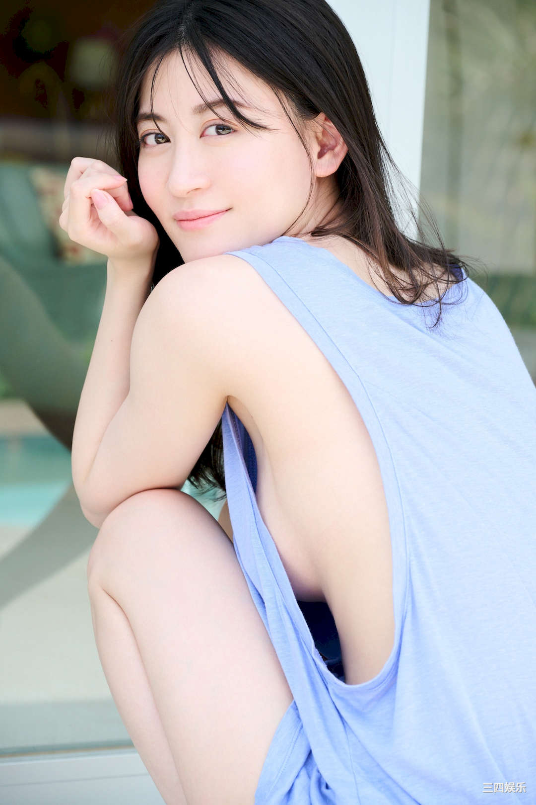 上西惠写真集《太陽はキミのもの　ｖｏｌ．１ – ｖｏｌ．3》高清全本