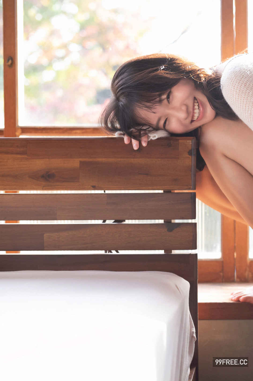 志田音音写真集《艶やかに咲く。》高清全本