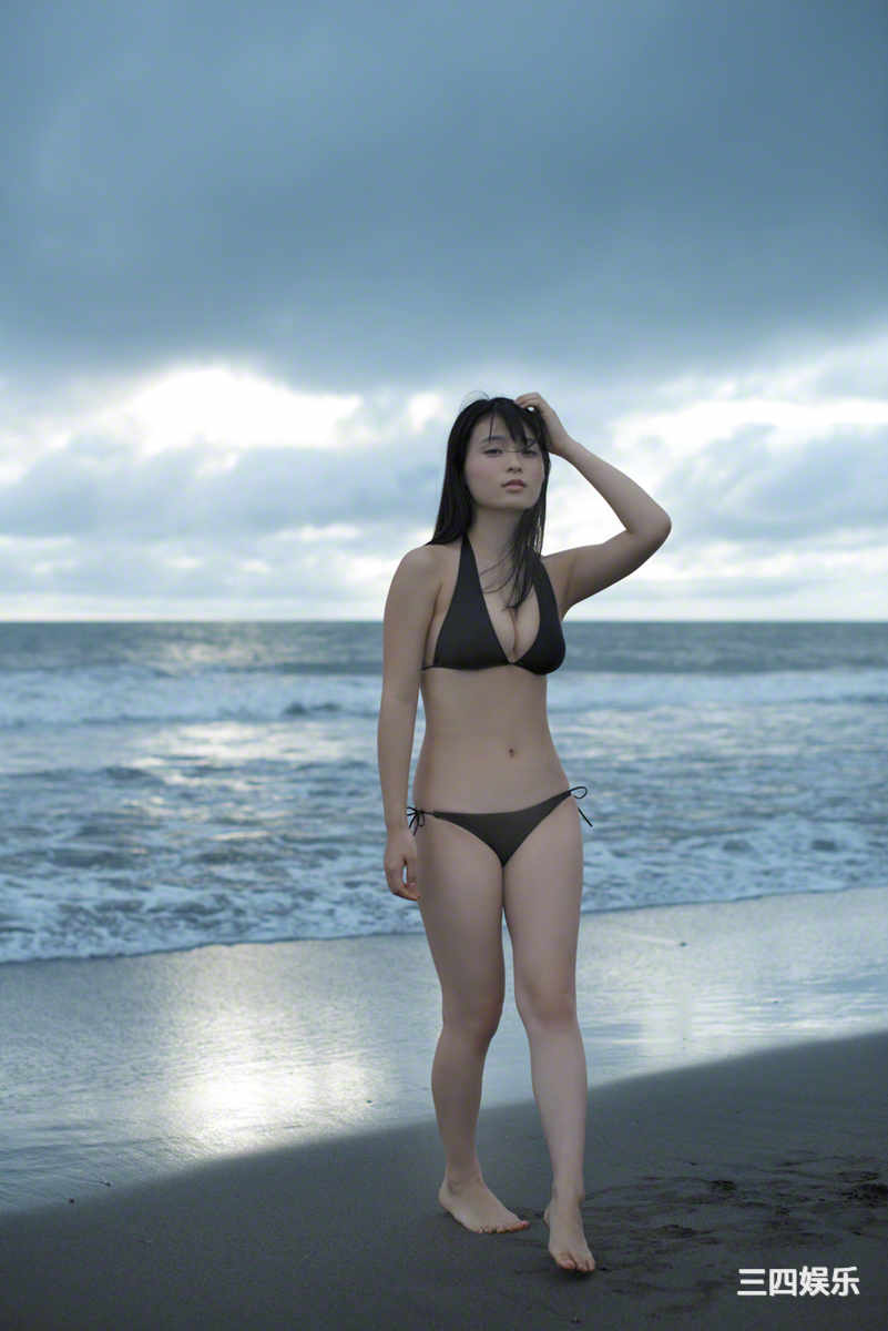 星名美津纪写真集《[Wanibooks] No.121 Mizuki Hosina 星名美津紀》高清全本