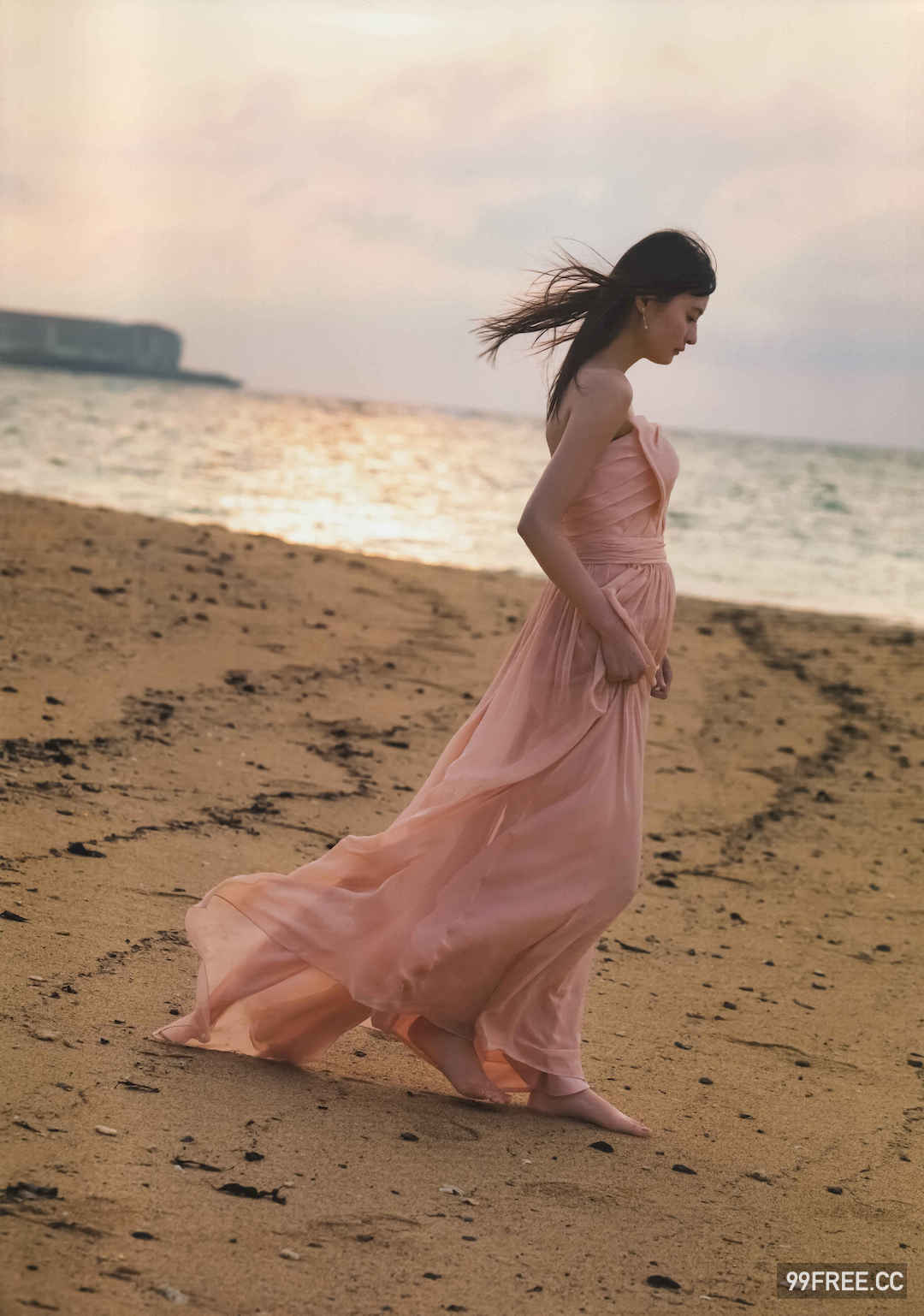 远藤樱1ST写真集《可憐》高清全本