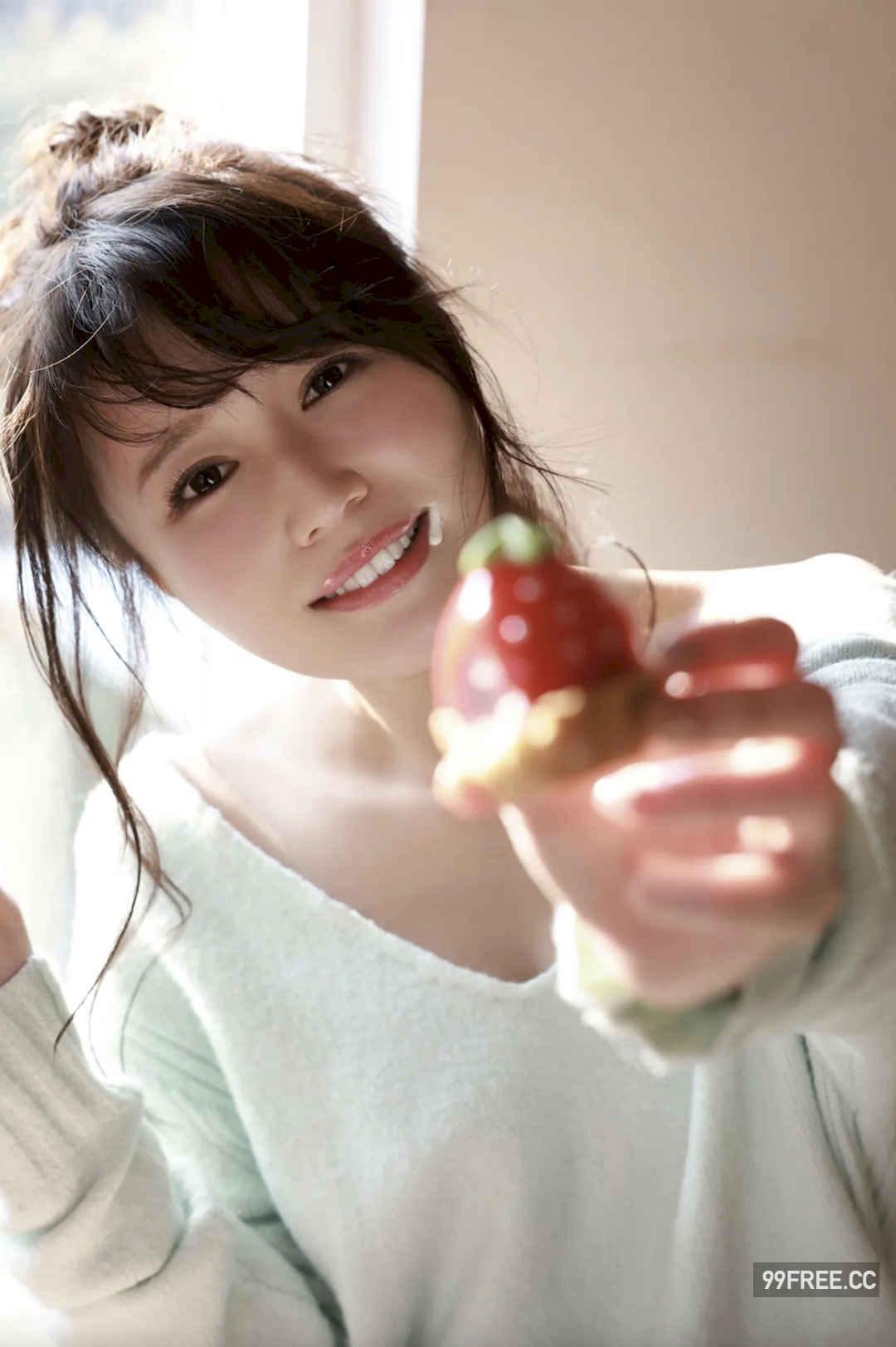 小日向ゆか写真集《甘いカラダ　ｖｏｌ．１》高清全本