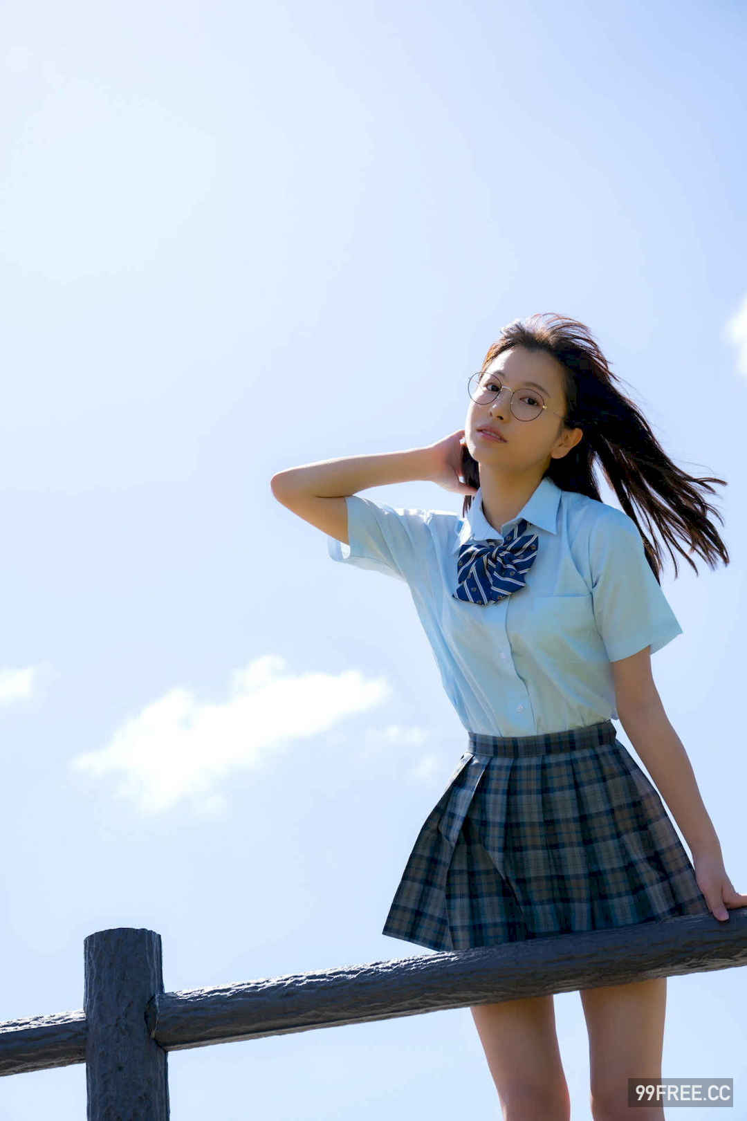 铃木圣写真集《idolpost sparkle 278Photos (ELD)》高清全本