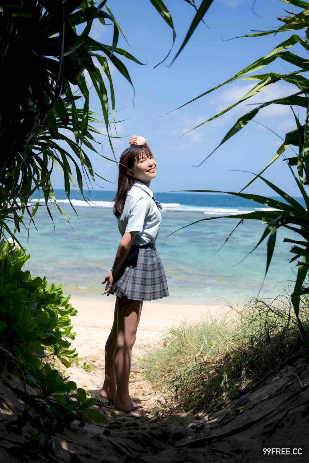 铃木圣写真集《idolpost sparkle 278Photos (ELD)》高清全本