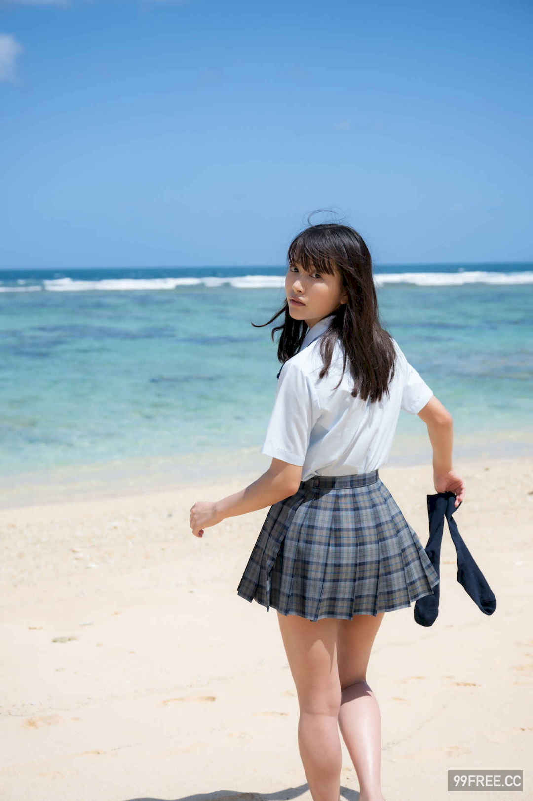 铃木圣写真集《idolpost sparkle 278Photos (ELD)》高清全本