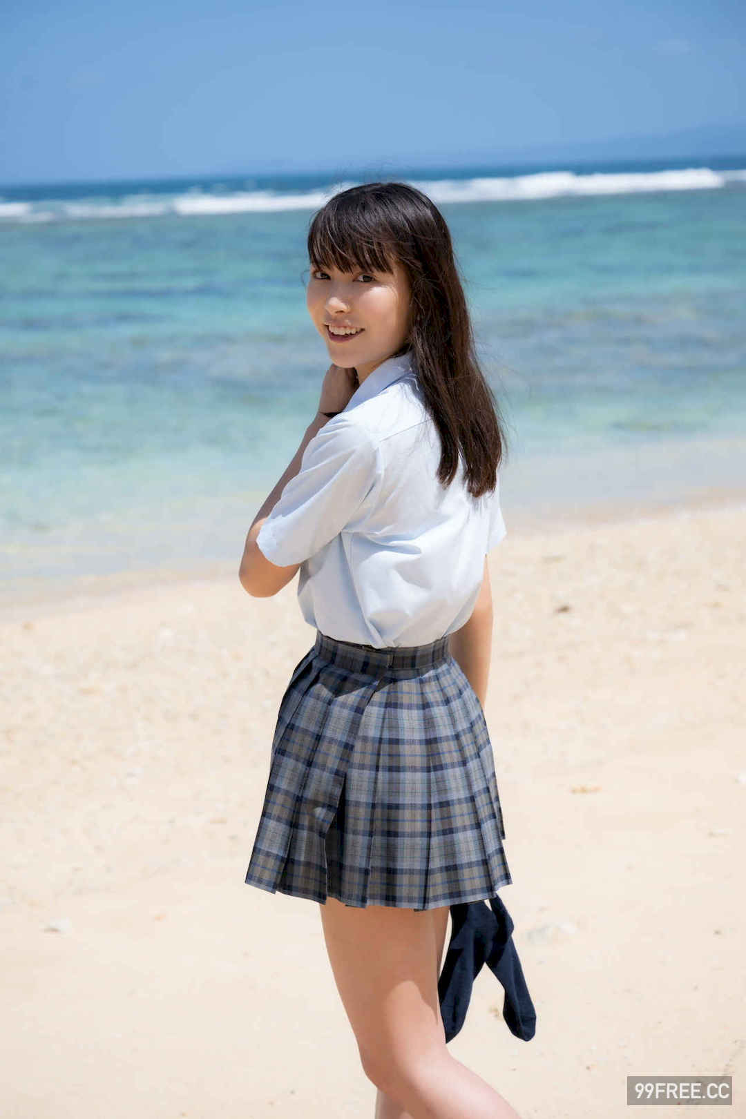 铃木圣写真集《idolpost sparkle 278Photos (ELD)》高清全本