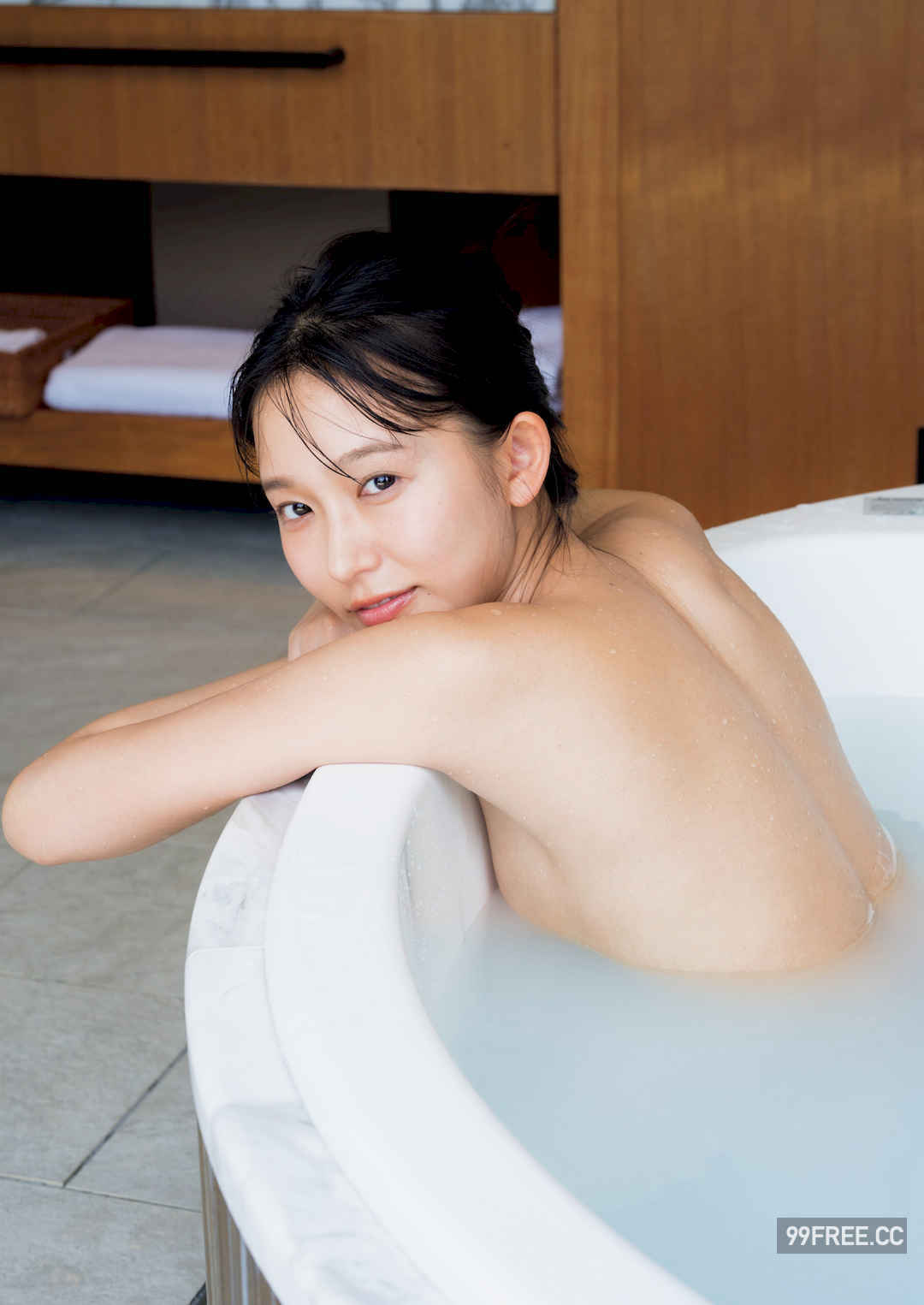 志田音音写真集《ねぇね～》高清全本