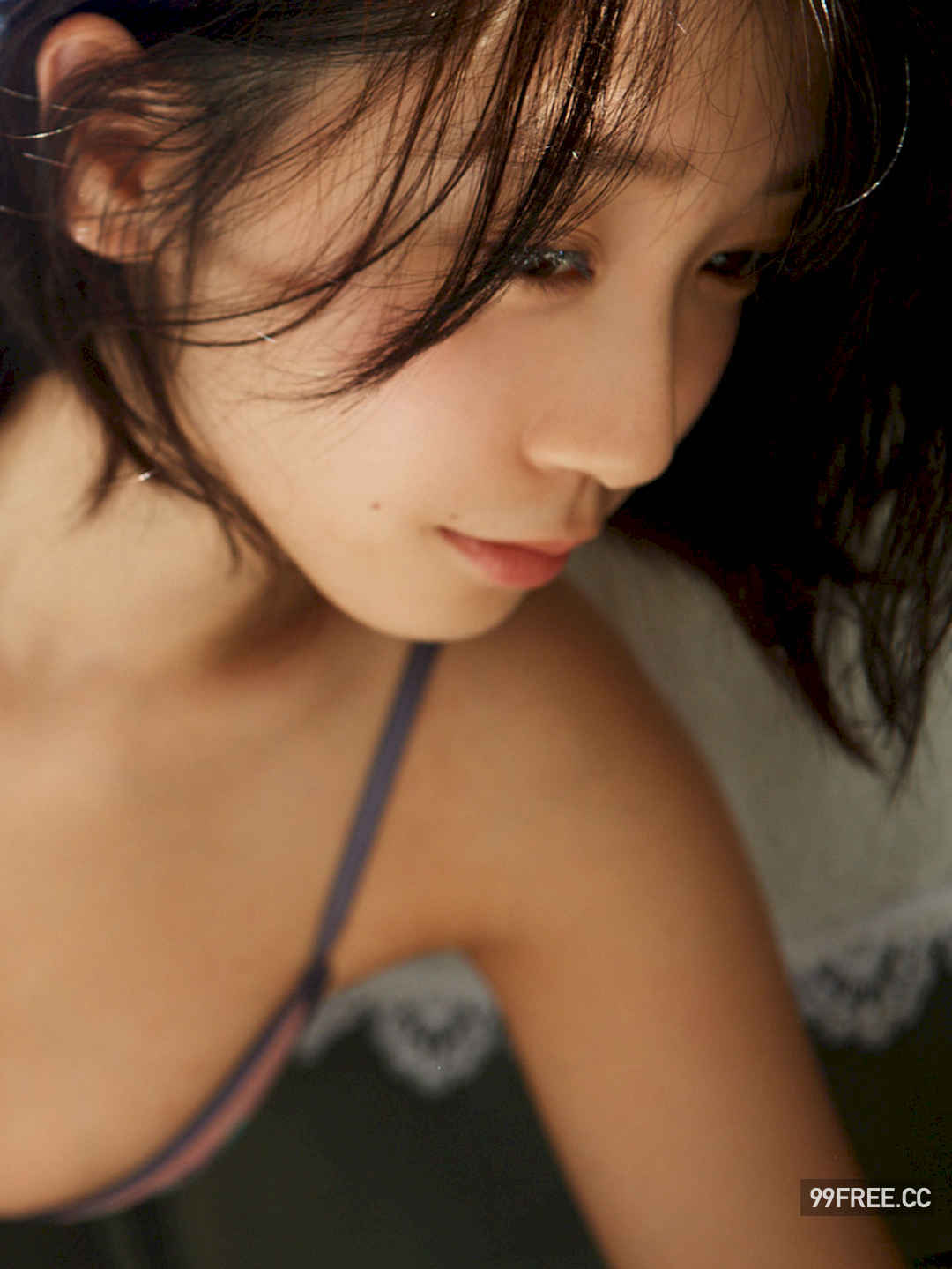 伊织萌写真集《もえと湯煙》高清全本