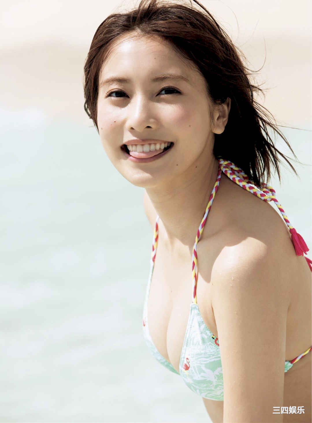 佐野雏子写真集《ひなこ、水着、３ねんぶん》高清全本