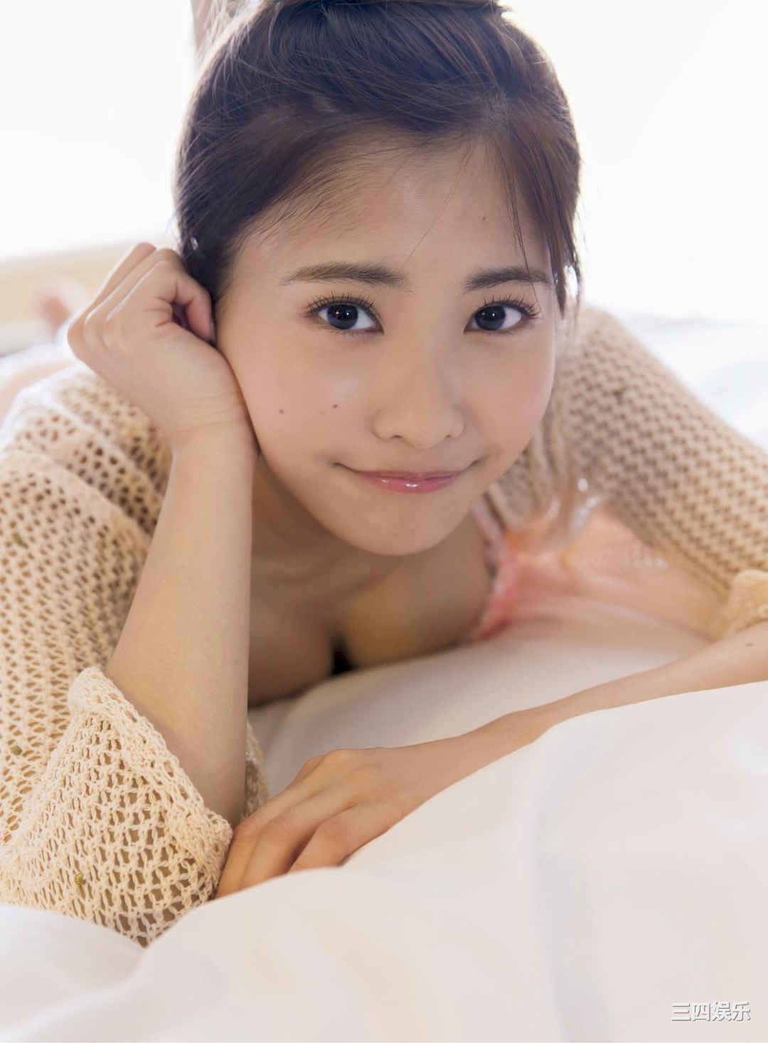 佐野雏子1ST写真集《Hinako》高清全本