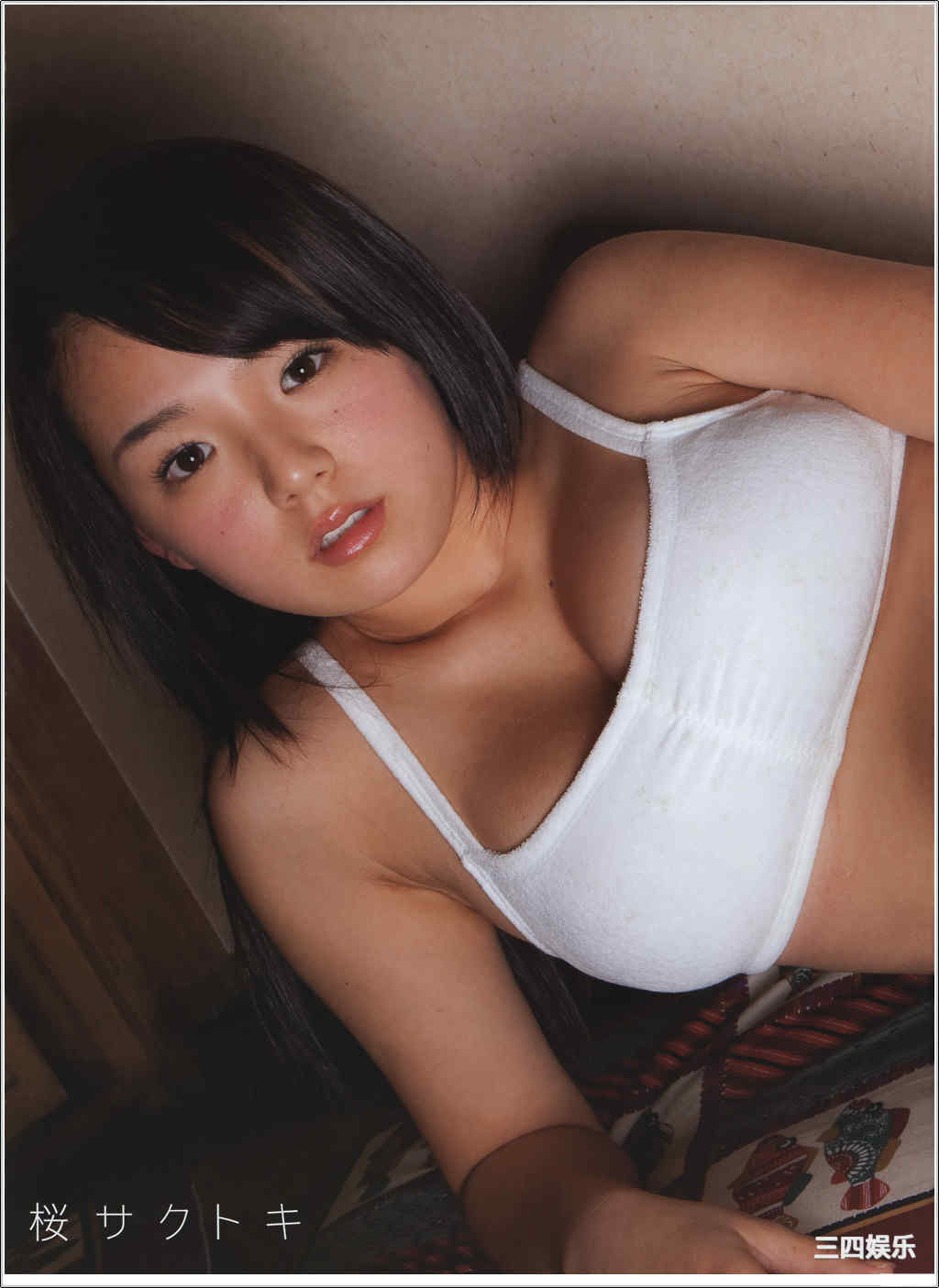 筱崎爱写真集《桜サクトキ》高清全本