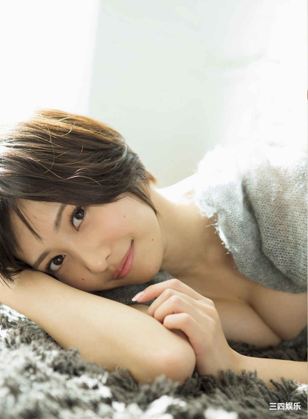 佐野雏子写真集《ひなこ、水着、３ねんぶん》高清全本