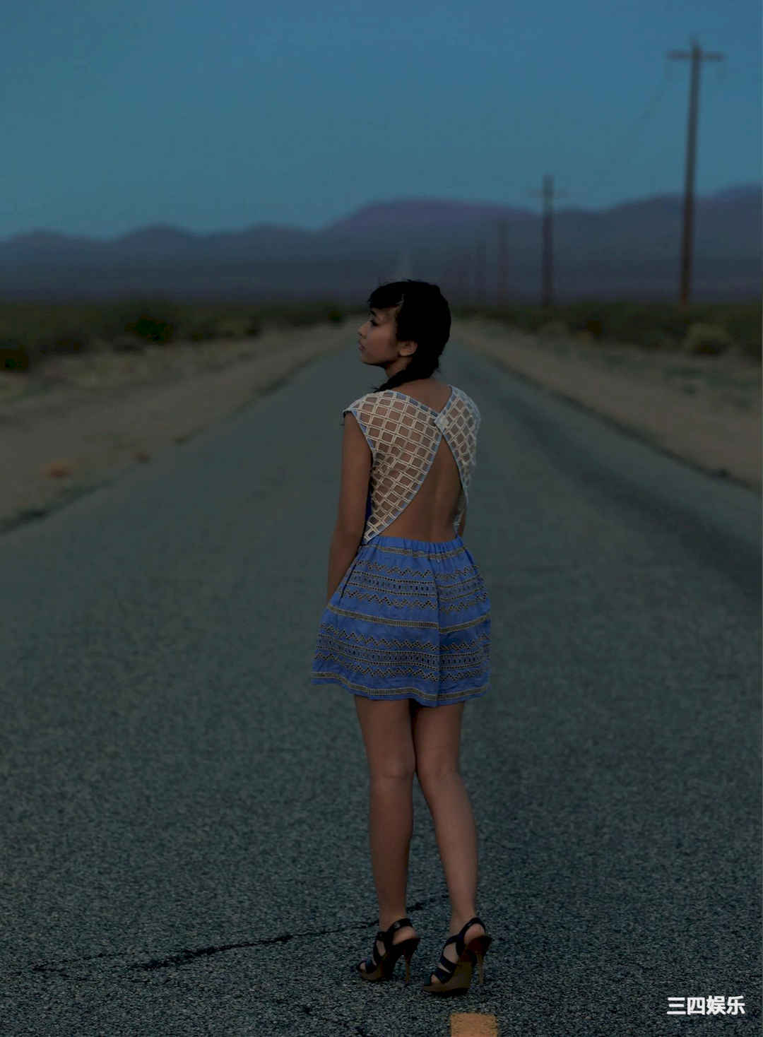 佐野雏子1ST写真集《Hinako》高清全本