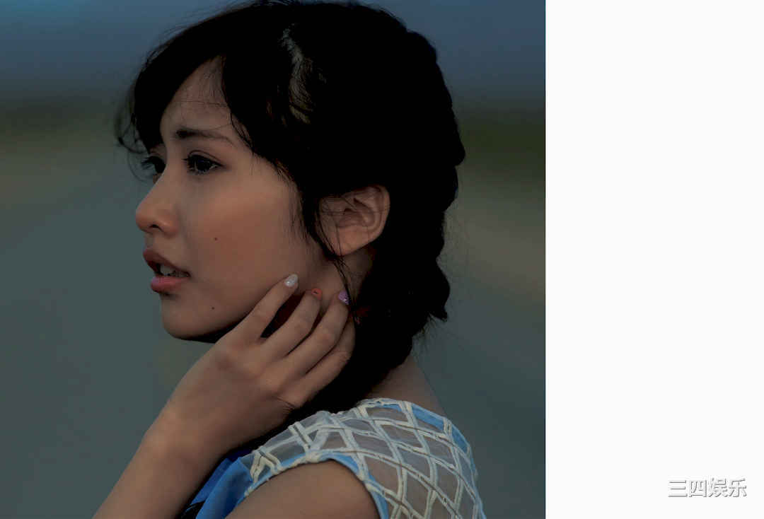 佐野雏子1ST写真集《Hinako》高清全本