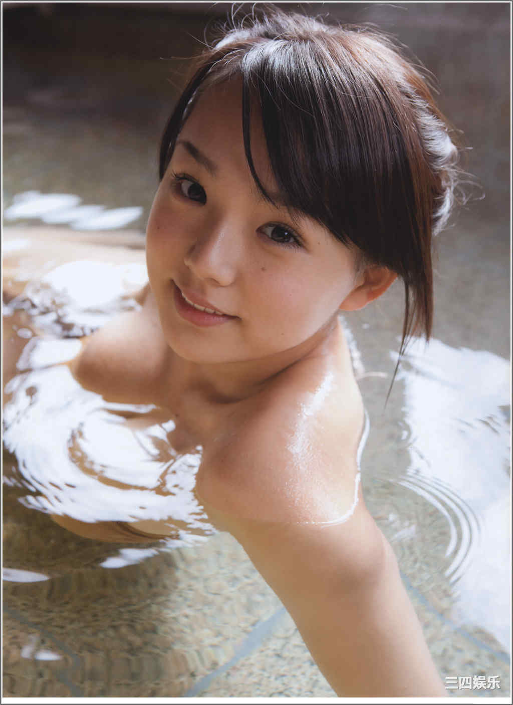 筱崎爱写真集《桜サクトキ》高清全本