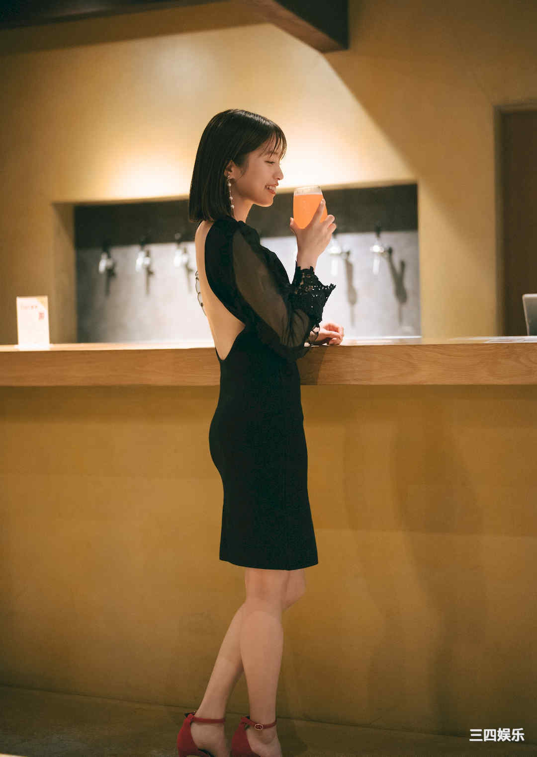 村岛未悠写真集《手を伸ばせば…》高清全本