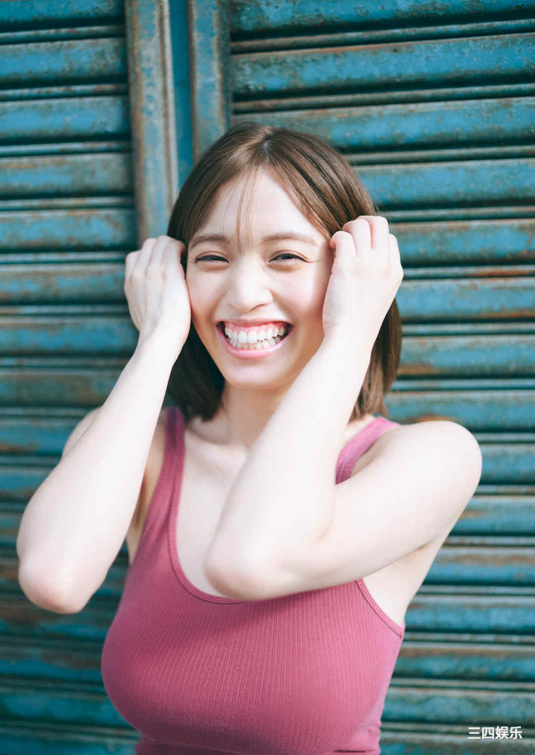 村岛未悠写真集《手を伸ばせば…》高清全本