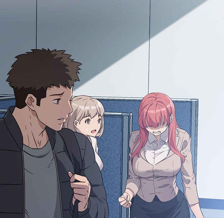 受害者联盟/四人同居太拥挤