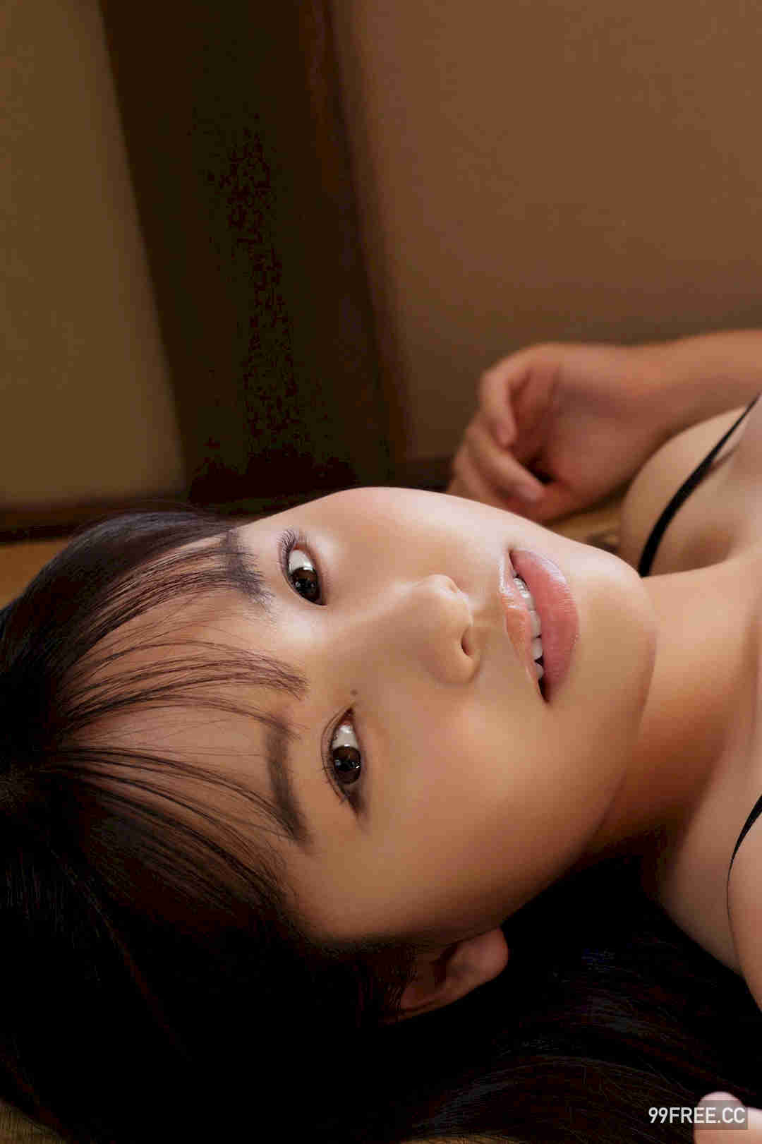 本乡柚巴写真集《彼女の体温》高清全本