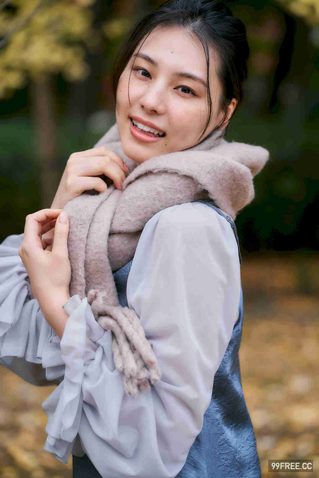 相乐伊织写真集《Blue Halation》高清全本