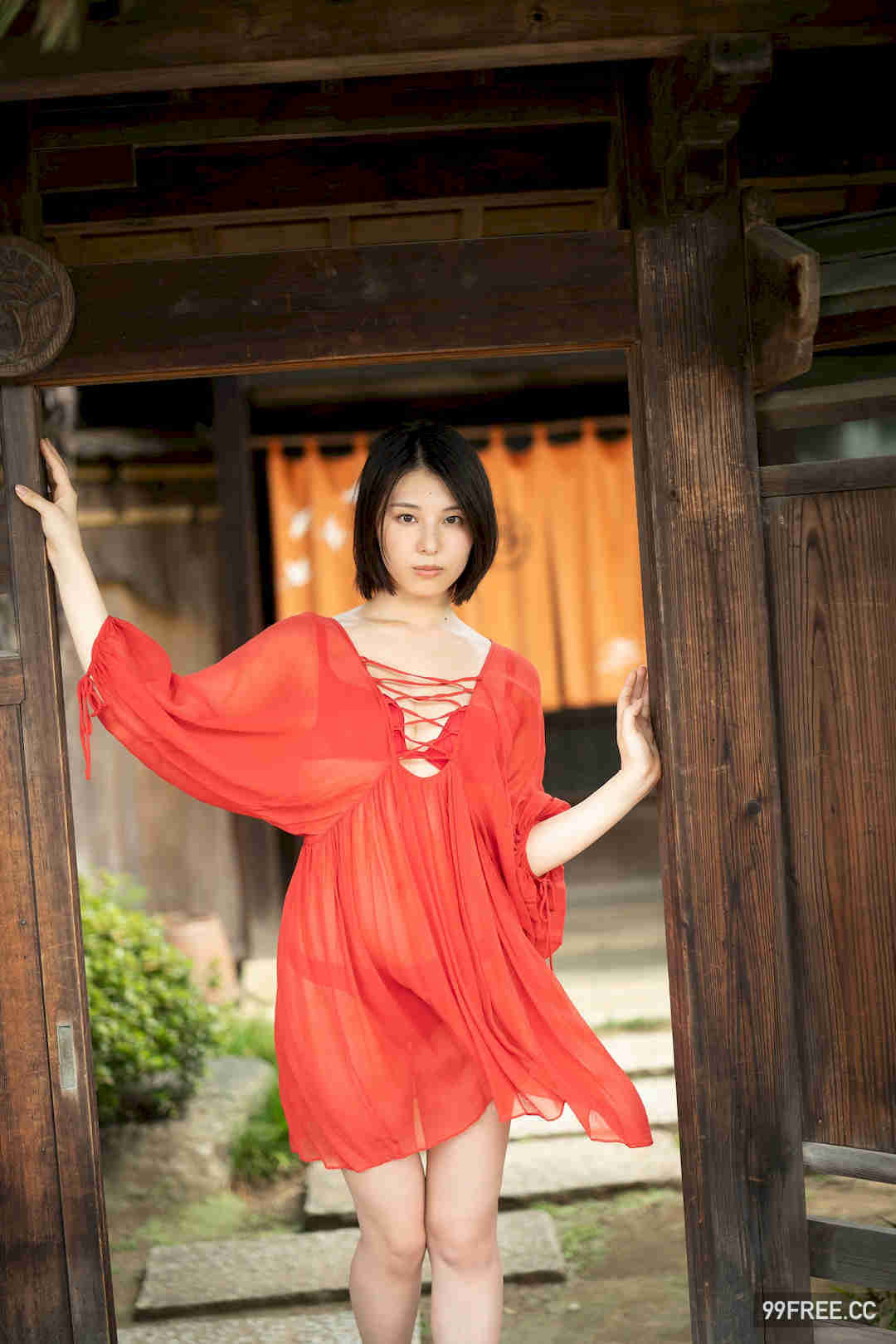 相乐伊织写真集《蜜のあわれ》高清全本