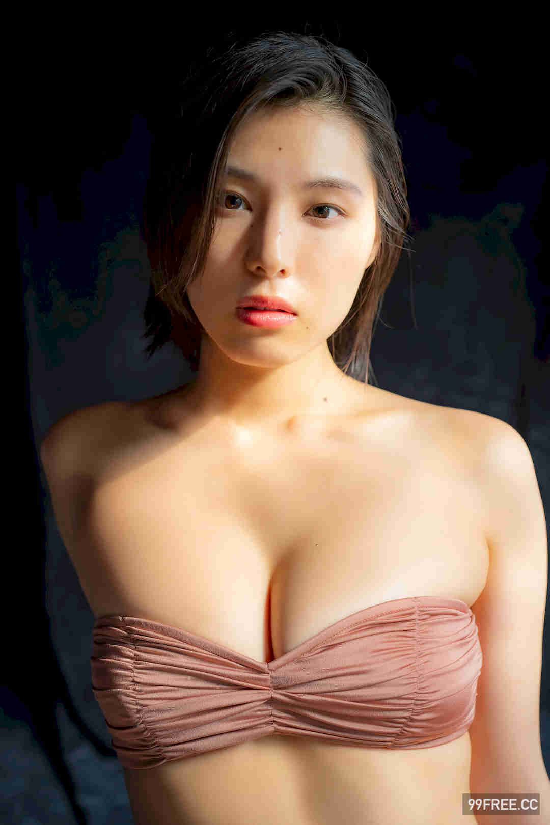 相乐伊织写真集《蜜のあわれ》高清全本