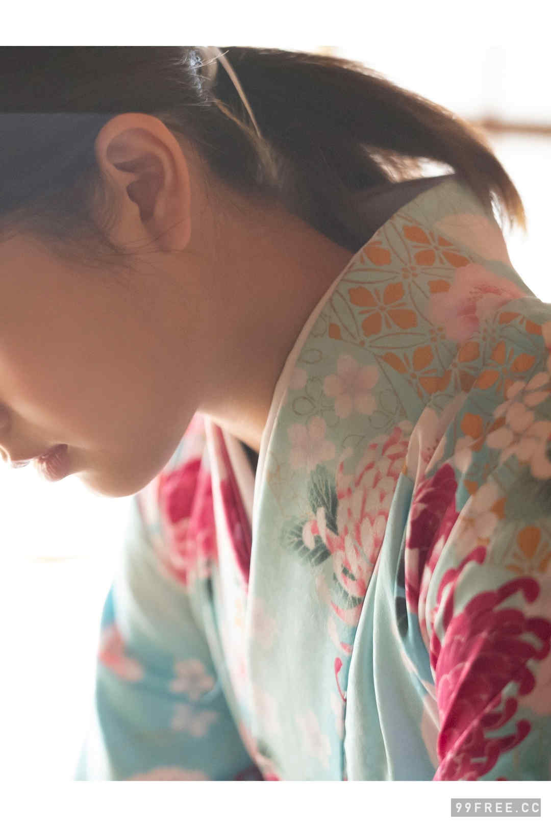 大和田南那写真集《彼女の一手で詰められて……》高清全本