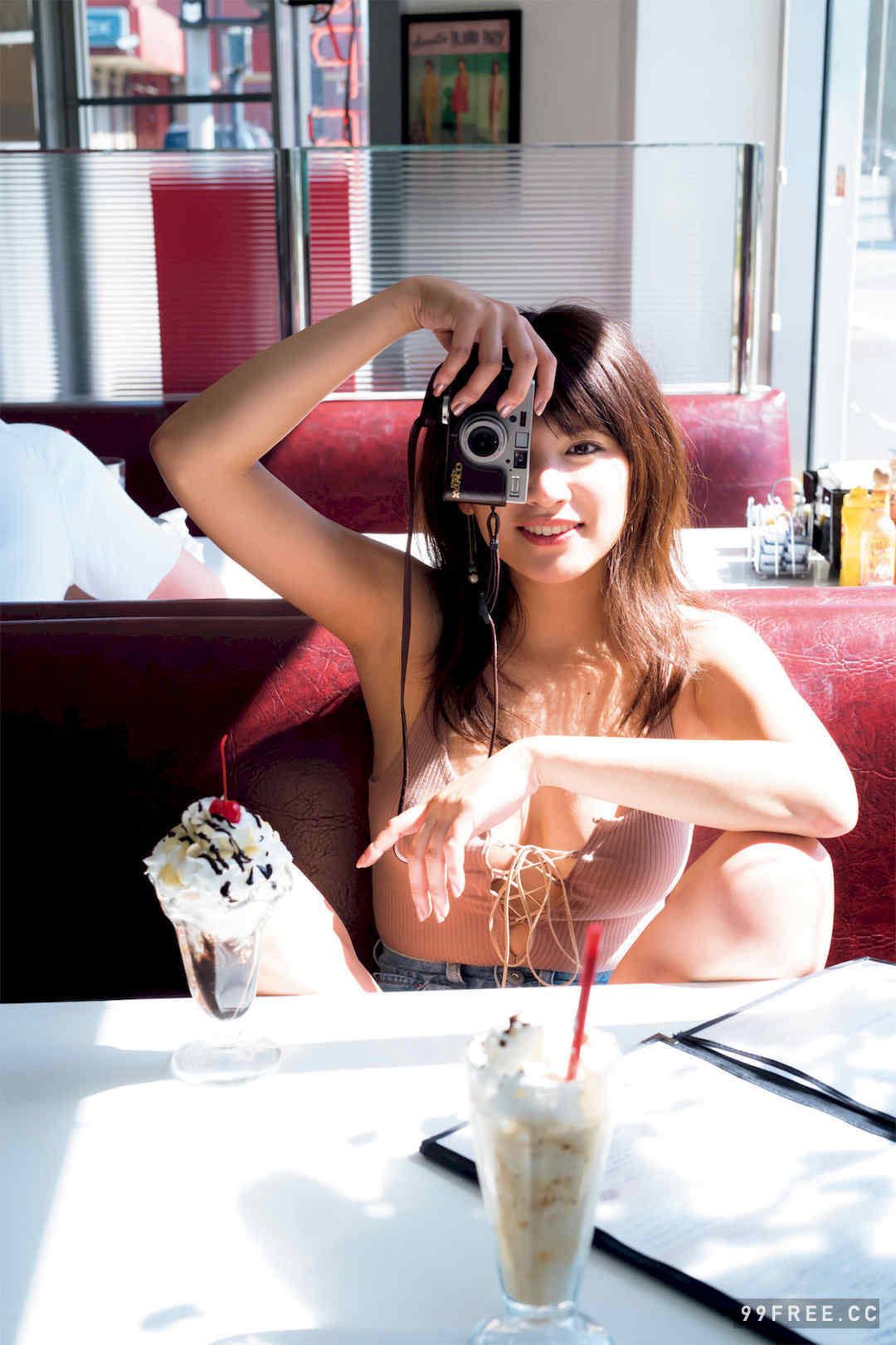 久松郁实写真集《LA》高清全本